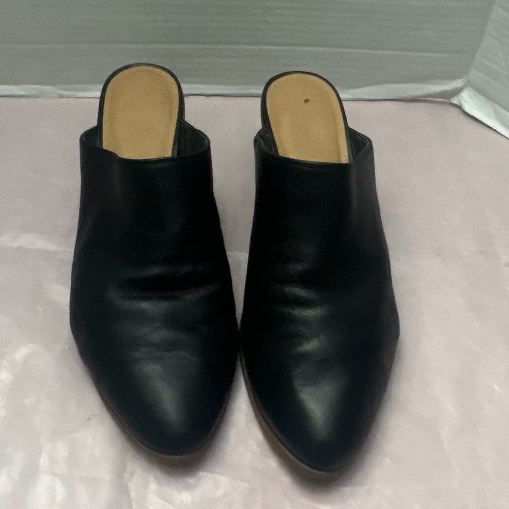 CROWN VINTAGE SHOES